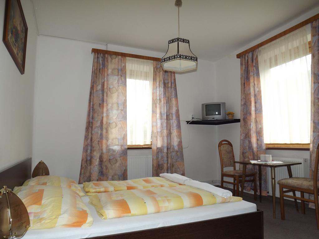 Gasthof Murauerhof Hotel Sankt Peter am Kammersberg ภายนอก รูปภาพ